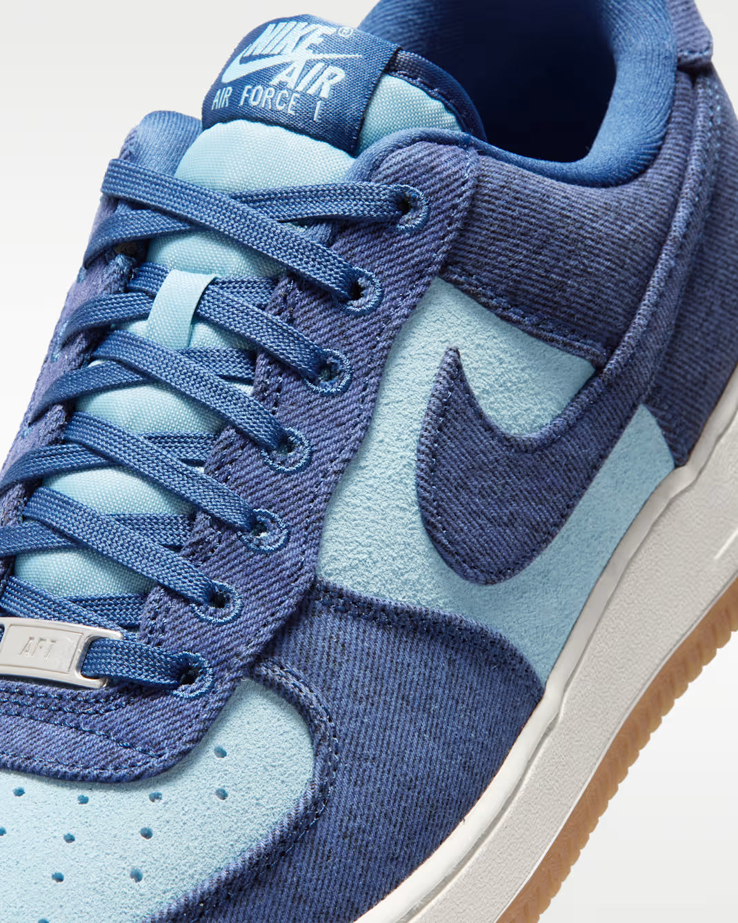 Air Force 1 '07 LV8 "Denim"
